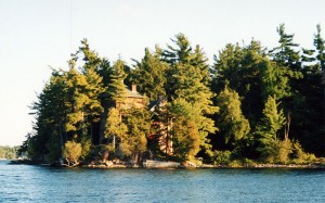 deer-island-east-existing-house 